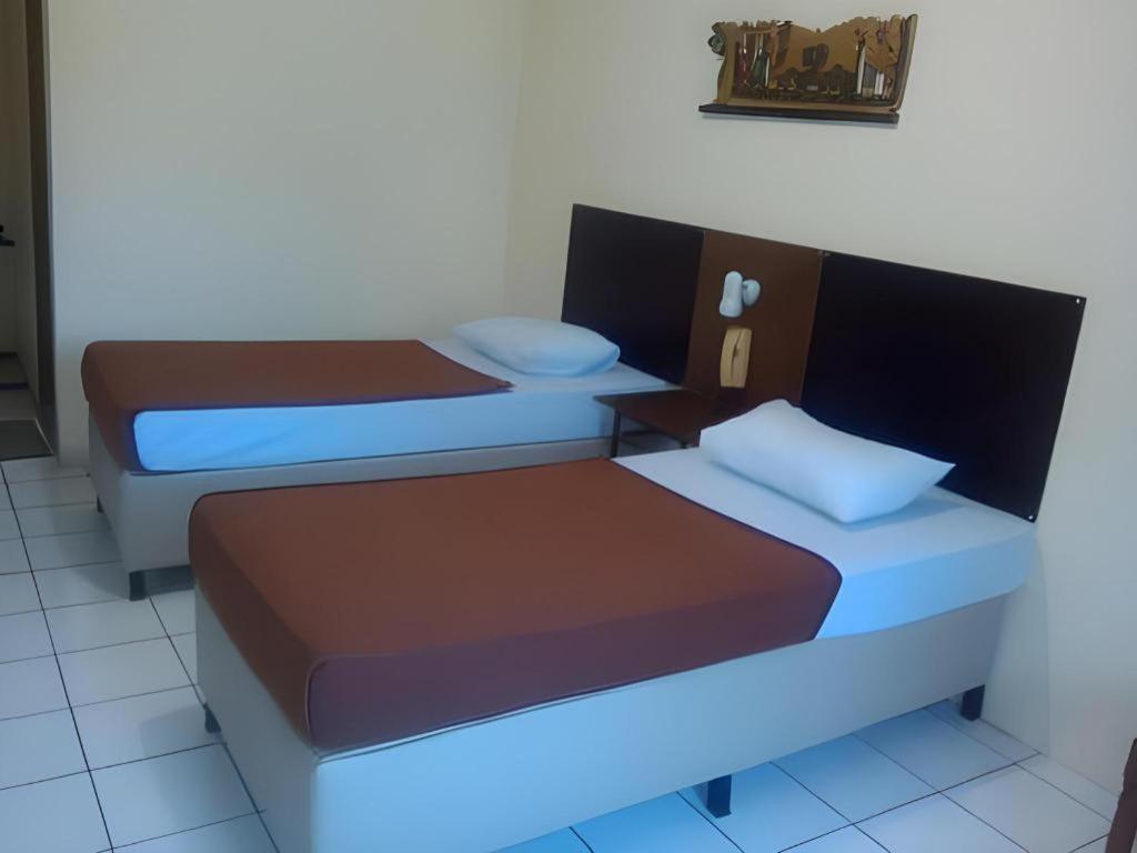 Hotel Augusta Garut Exterior photo