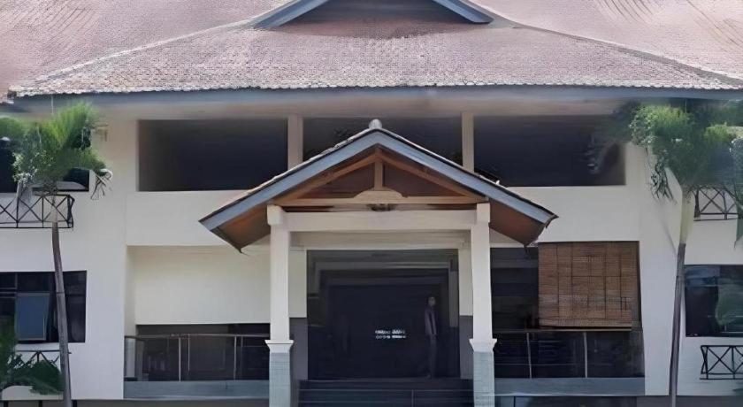 Hotel Augusta Garut Exterior photo