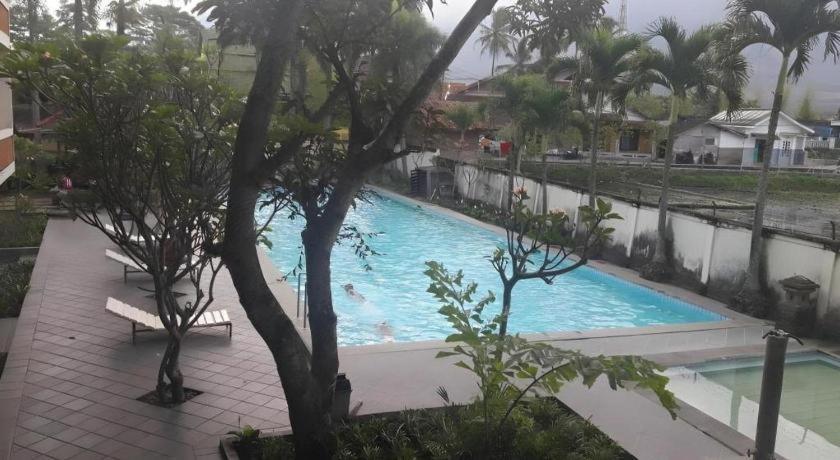 Hotel Augusta Garut Exterior photo