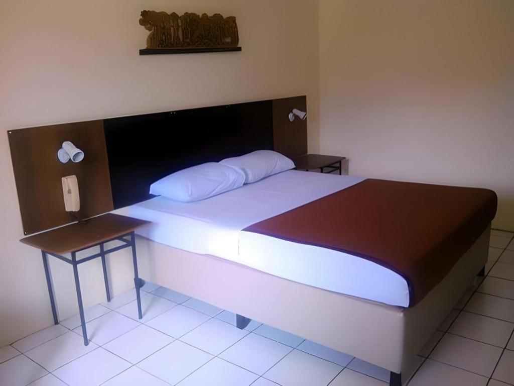 Hotel Augusta Garut Exterior photo